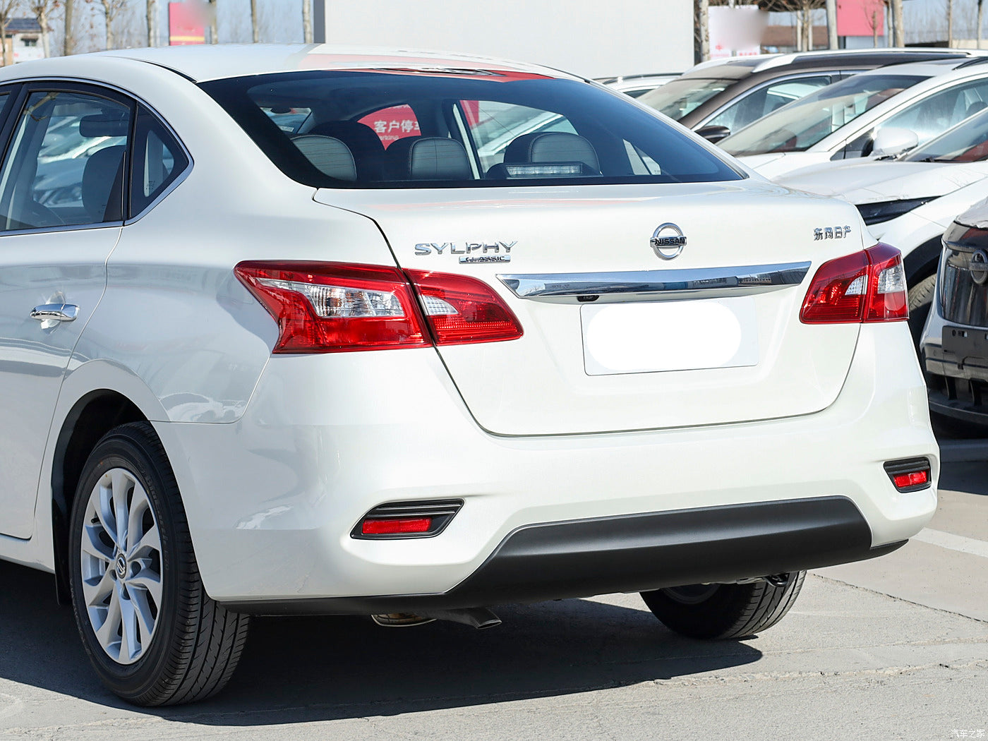 Nissan Sylphy - Gas