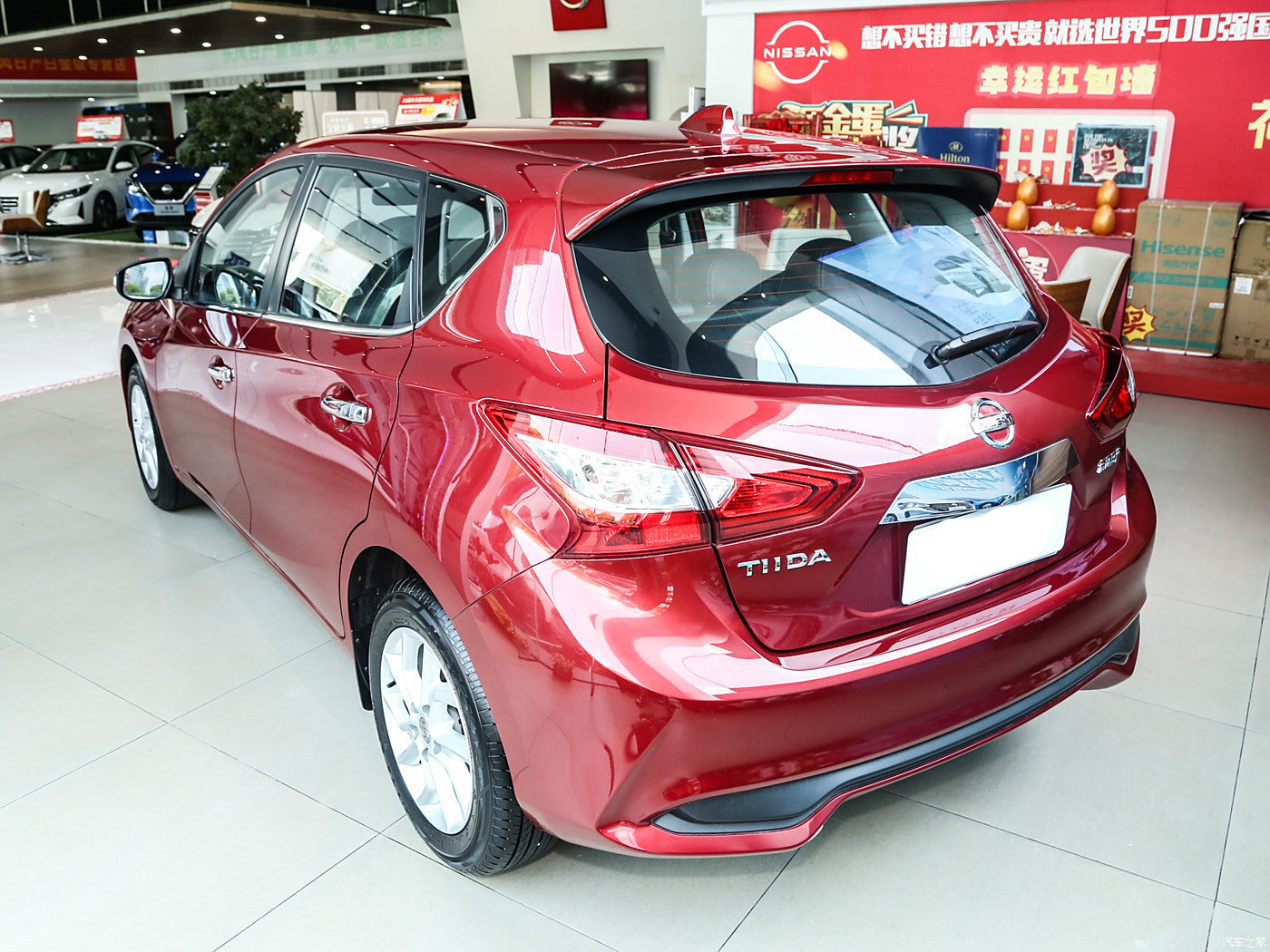 nissan tiida